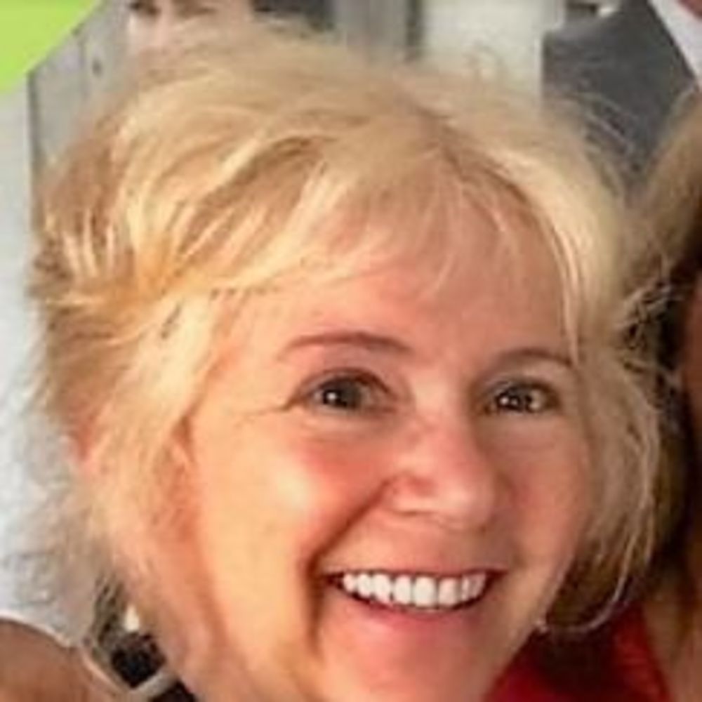 Meet your Posher, Deryldene